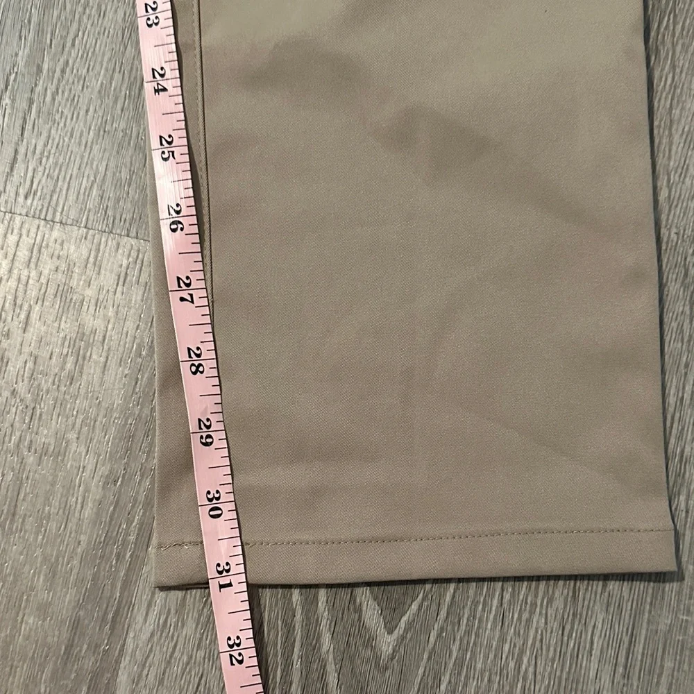 Travis Mathew 30 Open to Close Standard Fit‎ Performance Khaki Pants - Picture 10 of 12